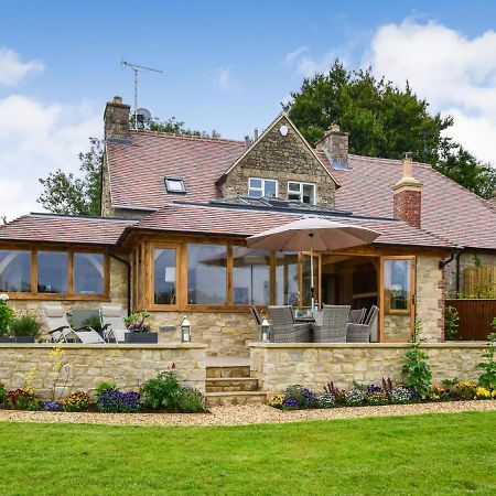 Minchinhampton Hyde Tyning Cottage מראה חיצוני תמונה