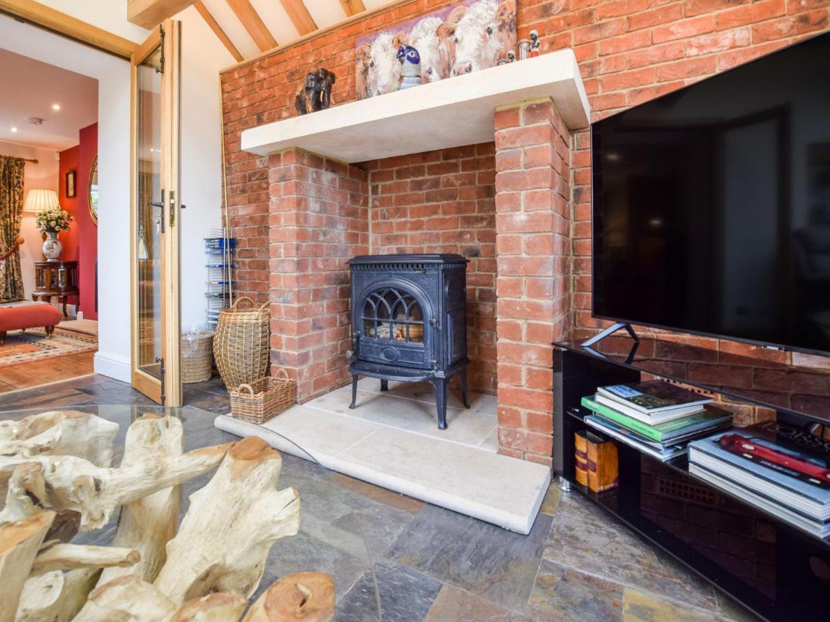 Minchinhampton Hyde Tyning Cottage מראה חיצוני תמונה