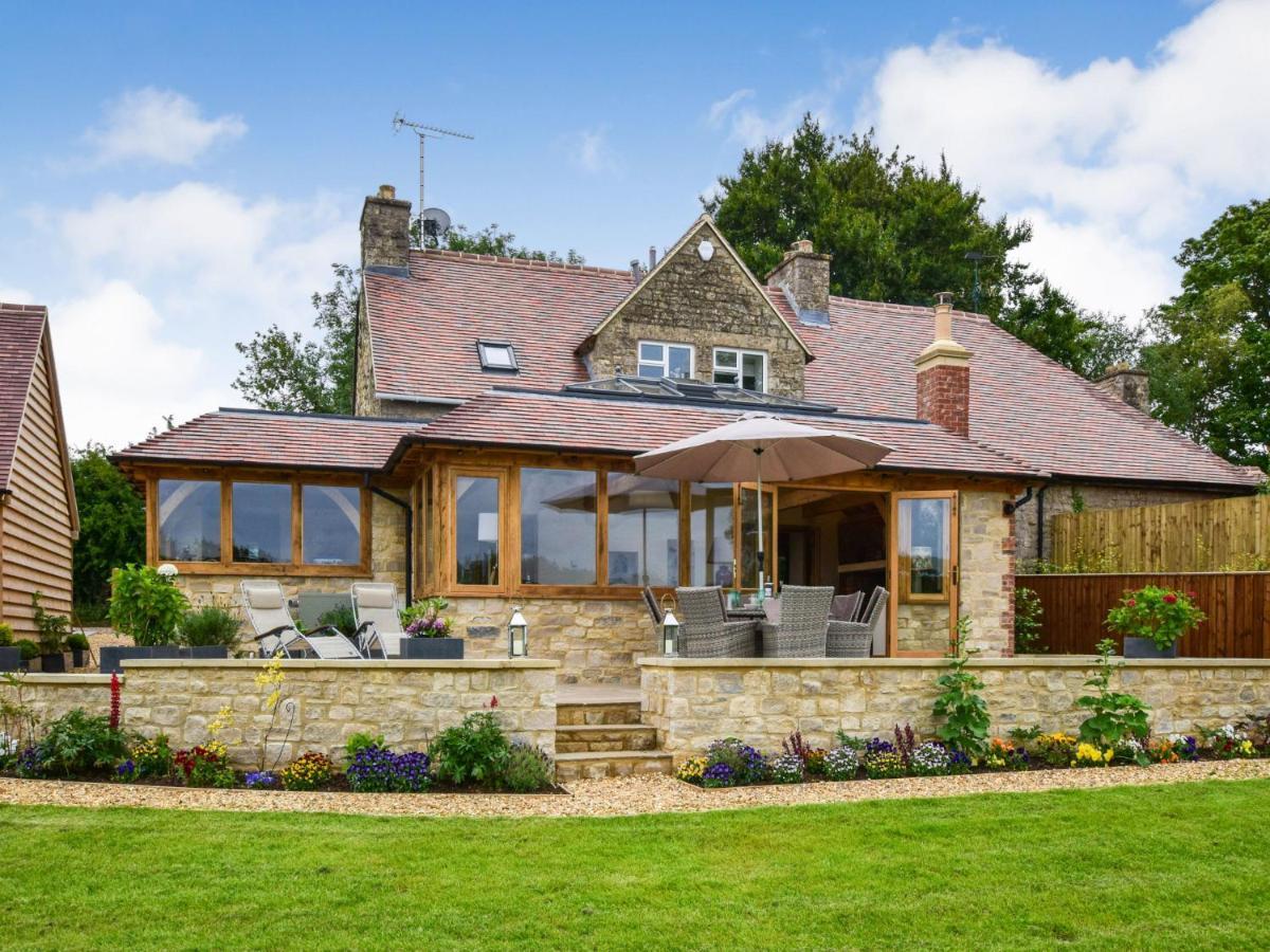 Minchinhampton Hyde Tyning Cottage מראה חיצוני תמונה