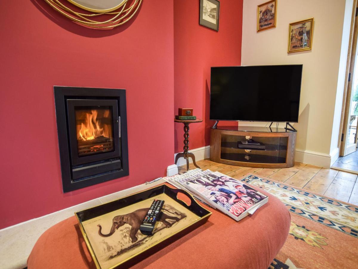 Minchinhampton Hyde Tyning Cottage מראה חיצוני תמונה