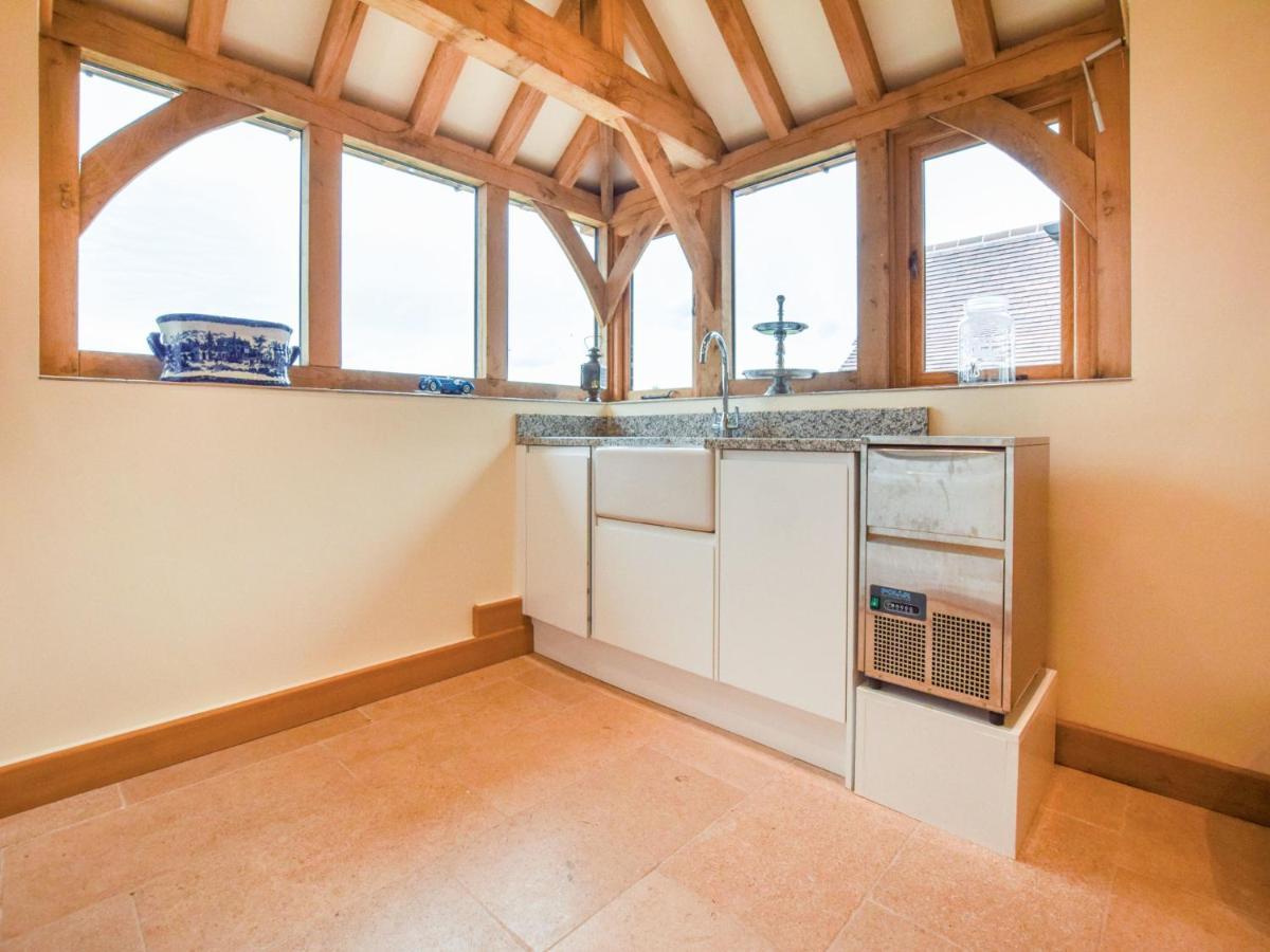 Minchinhampton Hyde Tyning Cottage מראה חיצוני תמונה