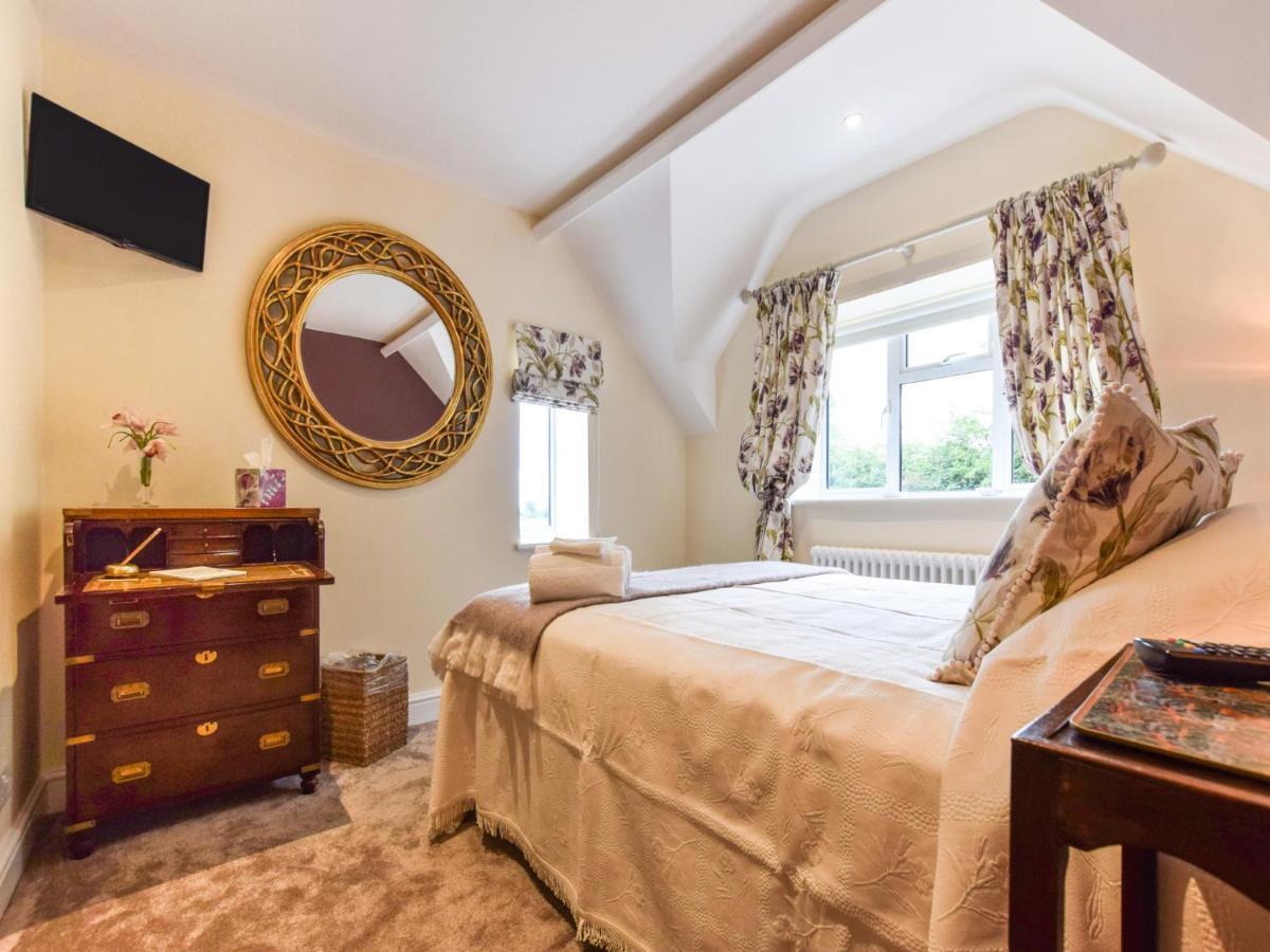 Minchinhampton Hyde Tyning Cottage מראה חיצוני תמונה